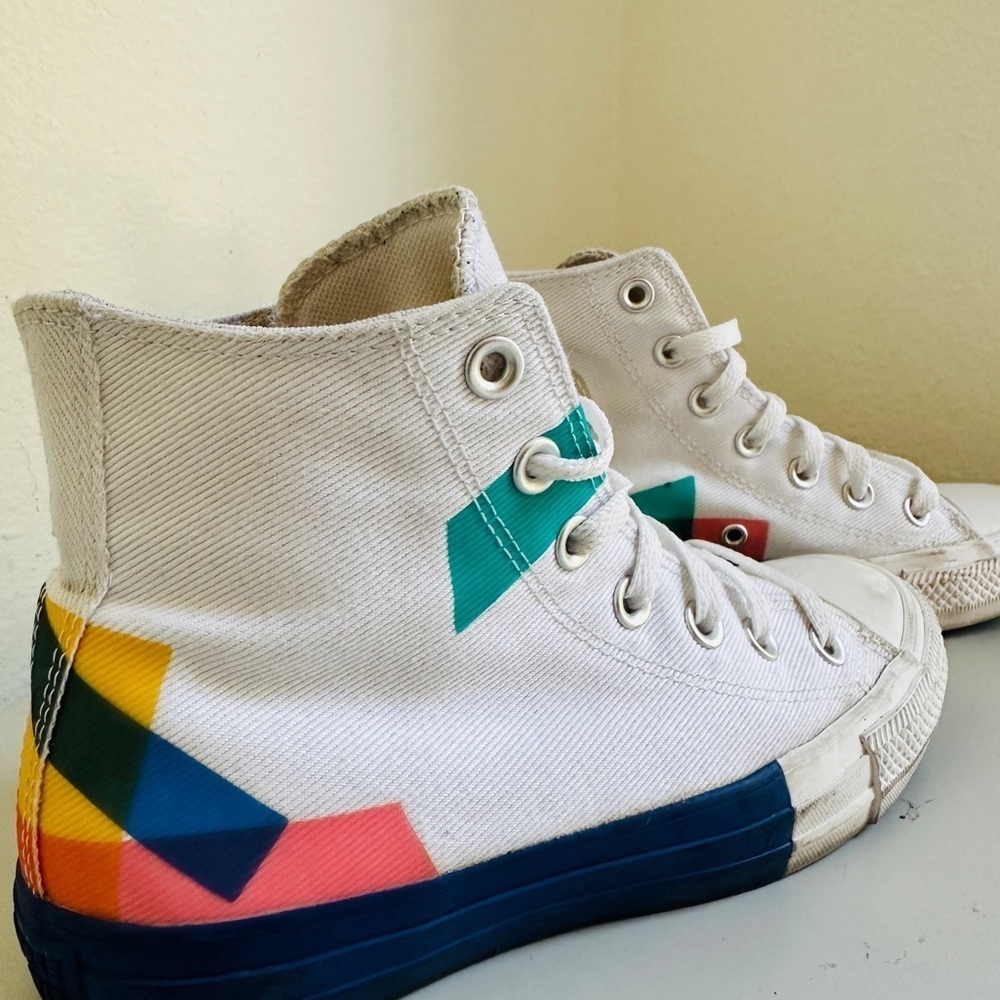 Converse Limited edition multicolor ankle shoes Size W 6 M 4 - Picture 3 of 8
